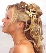 romantic hair for a beach wedding
